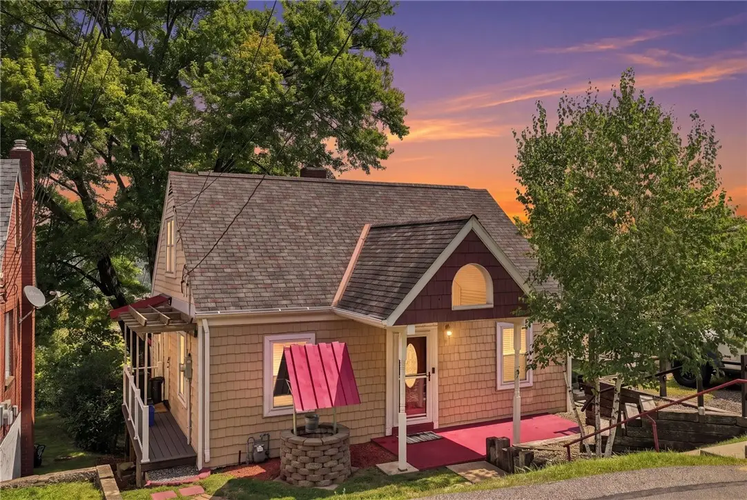 3829 Inland Ave, West Mifflin, PA 15122 - #1