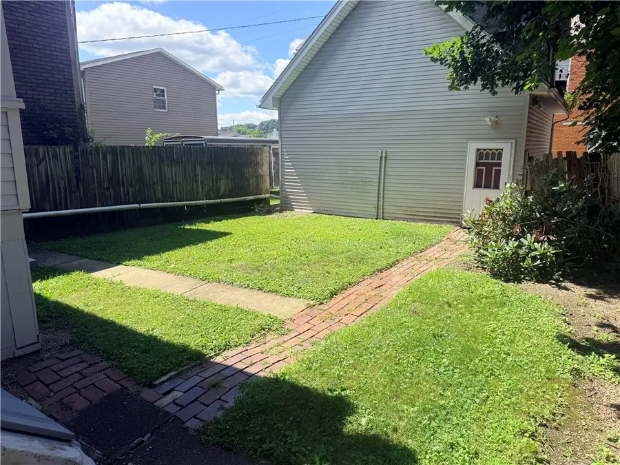 139 Queen St, Kittanning, PA 16201 - #2