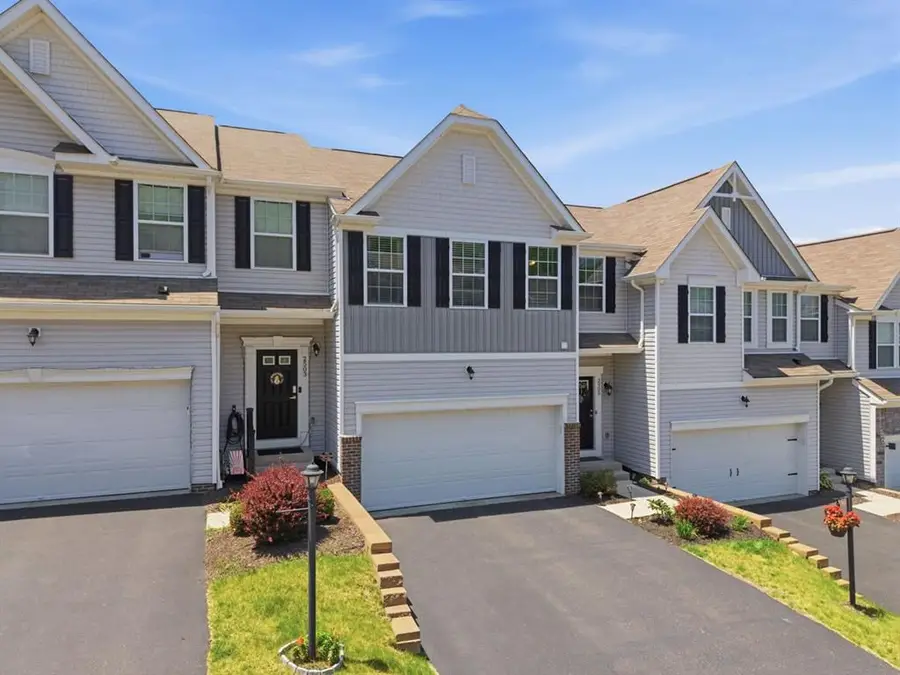 2505 Canterbury Dr, Imperial, PA 15126 - #2