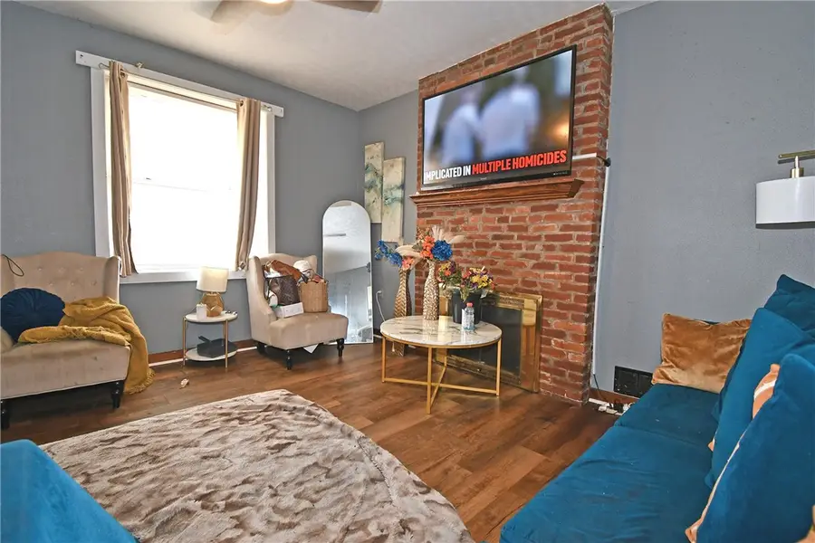 306 Moore Ave, Pittsburgh, PA 15210 - #2