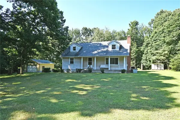 2782 Walters Ct, Export, PA 15632