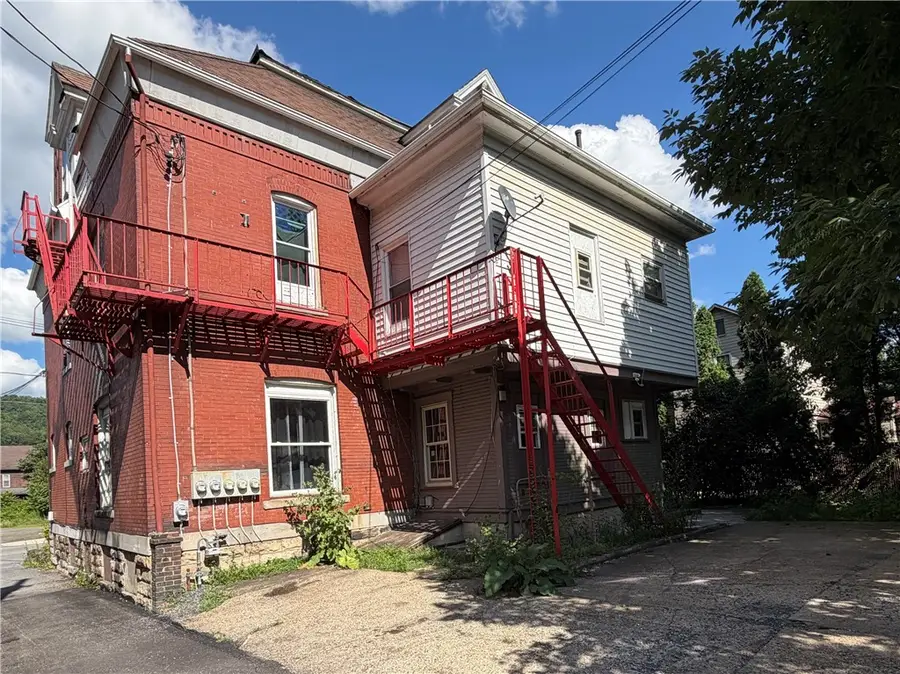 616 Napoleon Street, Johnstown, PA 15901 - #2