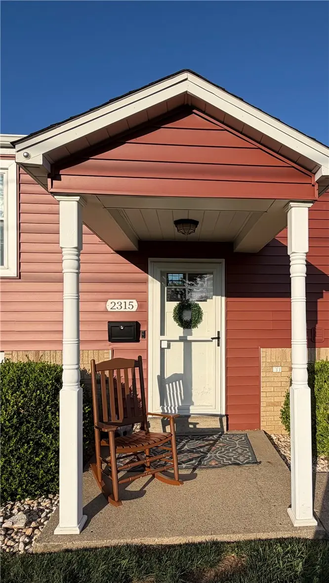 2315 Cowling Rd, Scottdale, PA 15683 - #2