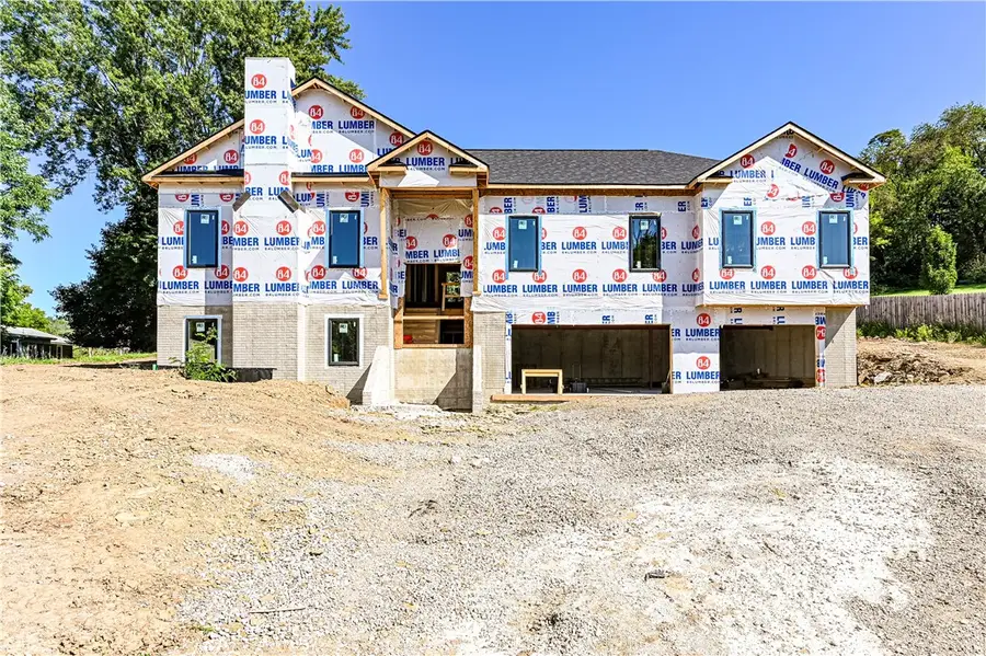 1421 Marguerite Lake Road, Greensburg, PA 15601 - #2