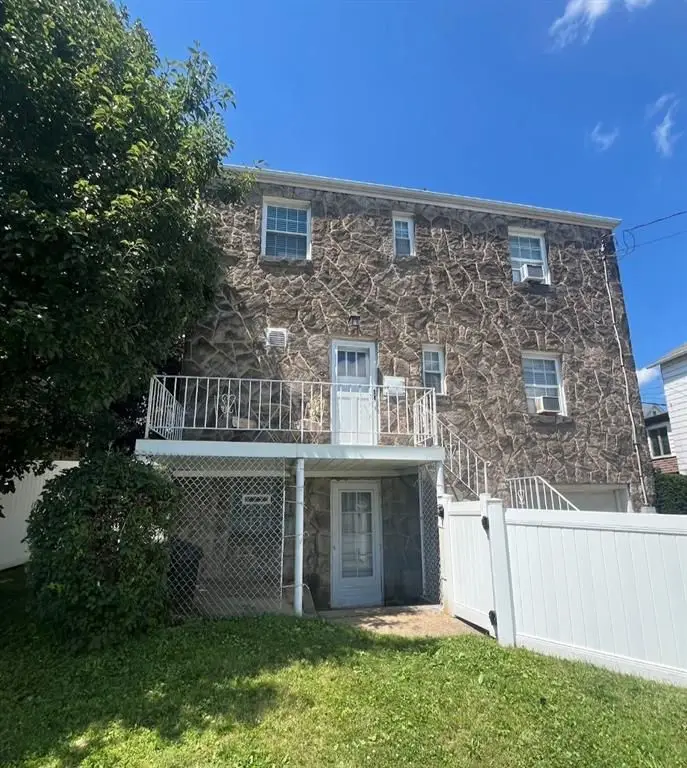 608 E 10th Avenue, Tarentum, PA 15084 - #3