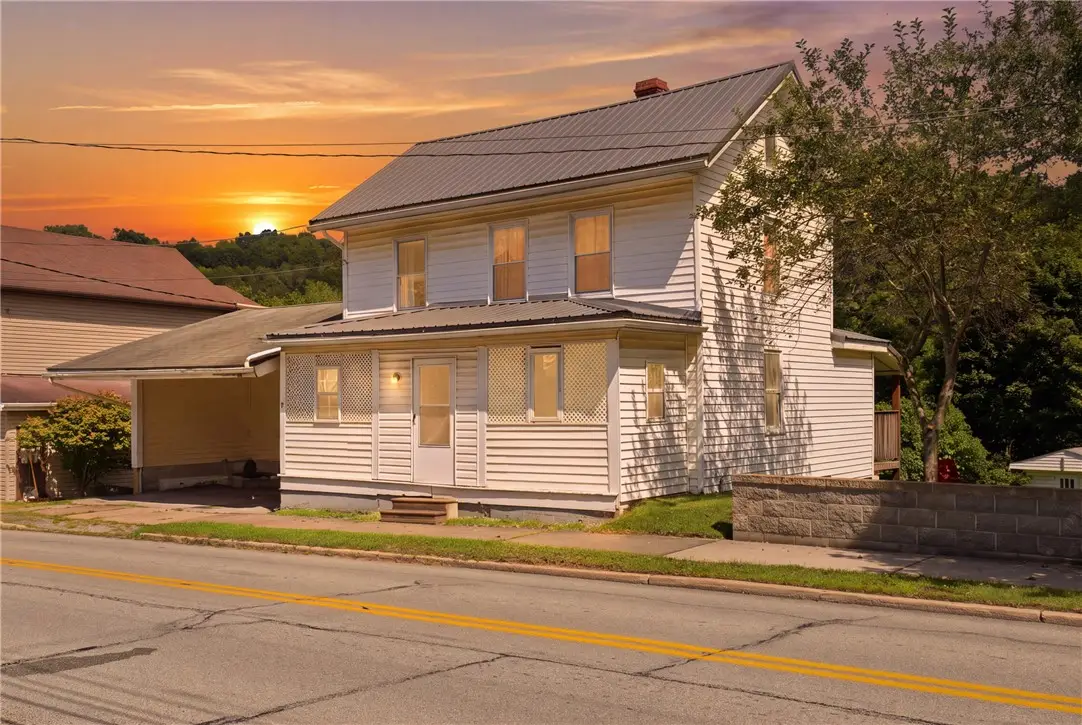 930 East Main Street, Rockwood, PA 15557 - #1