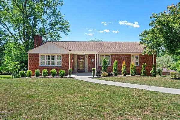 104 Highland Rd, Bethel Park, PA 15102