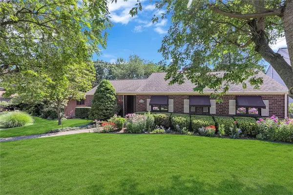 1340 Adams Dr, Ambridge, PA 15003