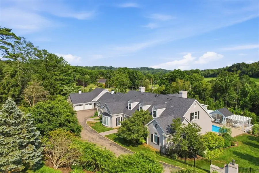 140 Glen Laurel Lane, Pittsburgh, PA 15238 - #2