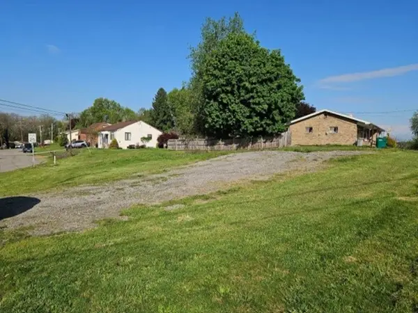 232 Grandview Blvd, Butler, PA 16001