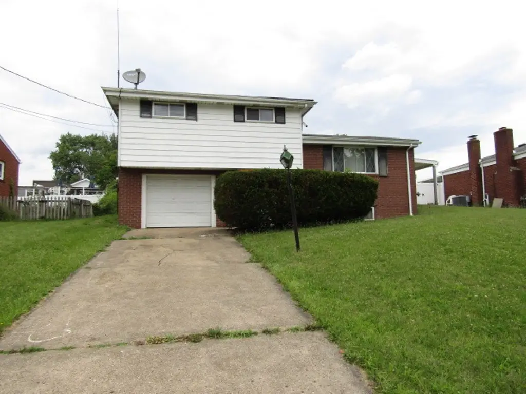 403 Oak Ave, Elizabeth, PA 15037 - #1