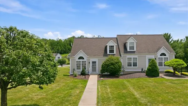121 Sedeca Dr, Canonsburg, PA 15317