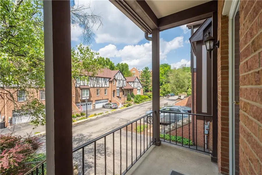 313 Kingsberry, Pittsburgh, PA 15234 - #3