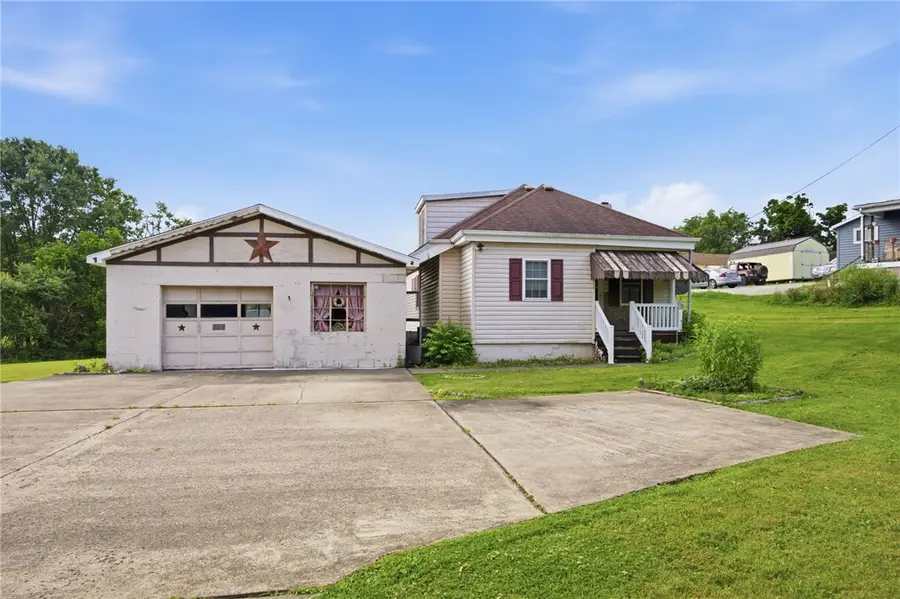 514 Rostraver Rd, Belle Vernon, PA 15012 - #2