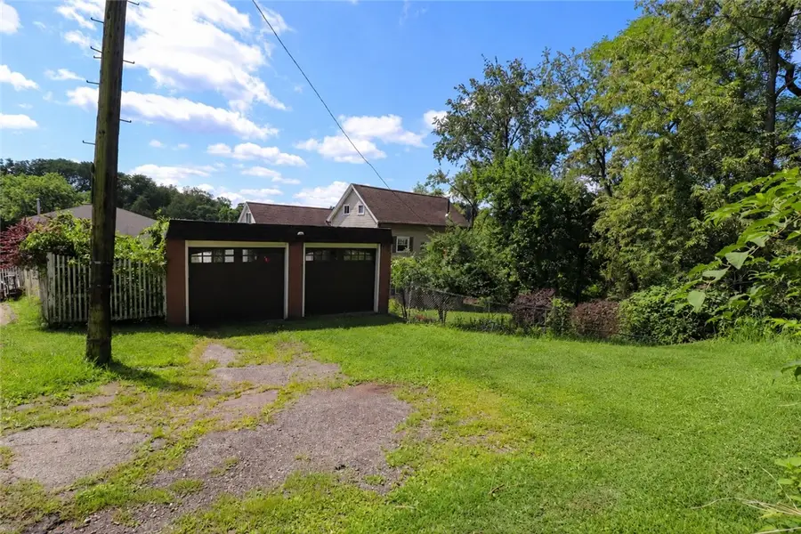 1303 Hancock St, North Braddock, PA 15104 - #3