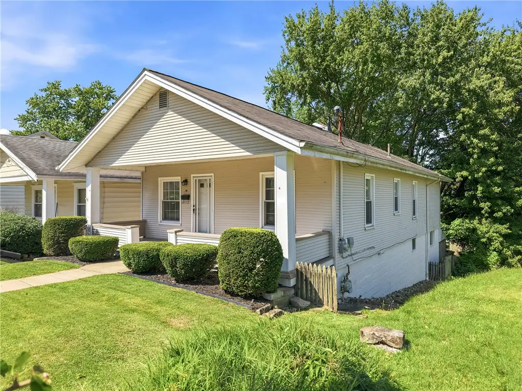 877 Saunders Avenue, Sharon, PA 16146 - #1