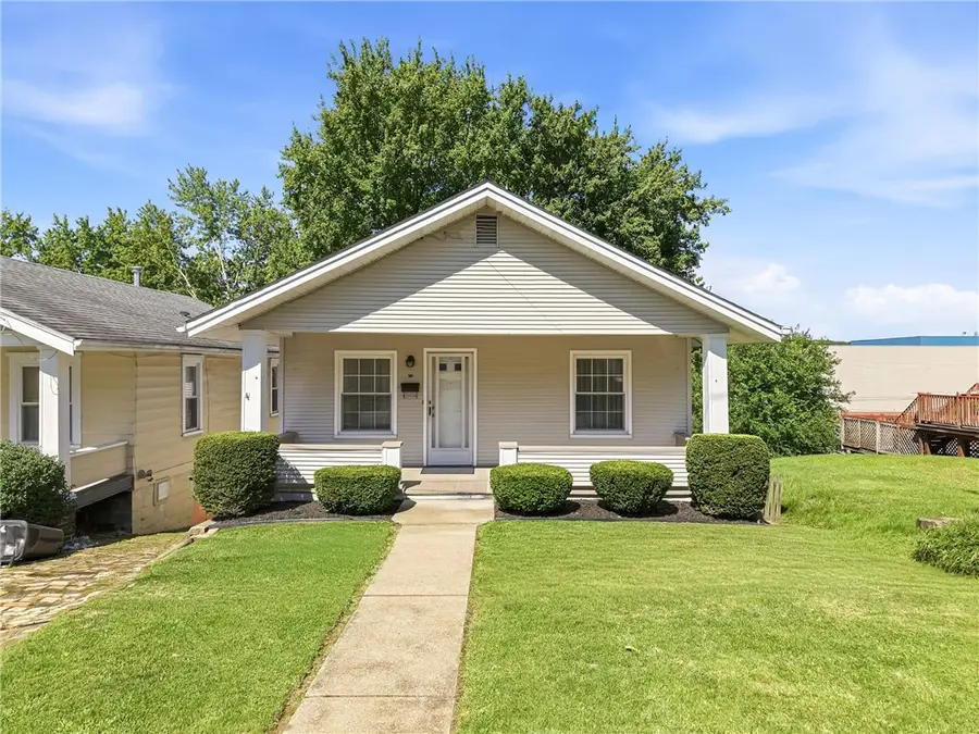 877 Saunders Avenue, Sharon, PA 16146 - #2