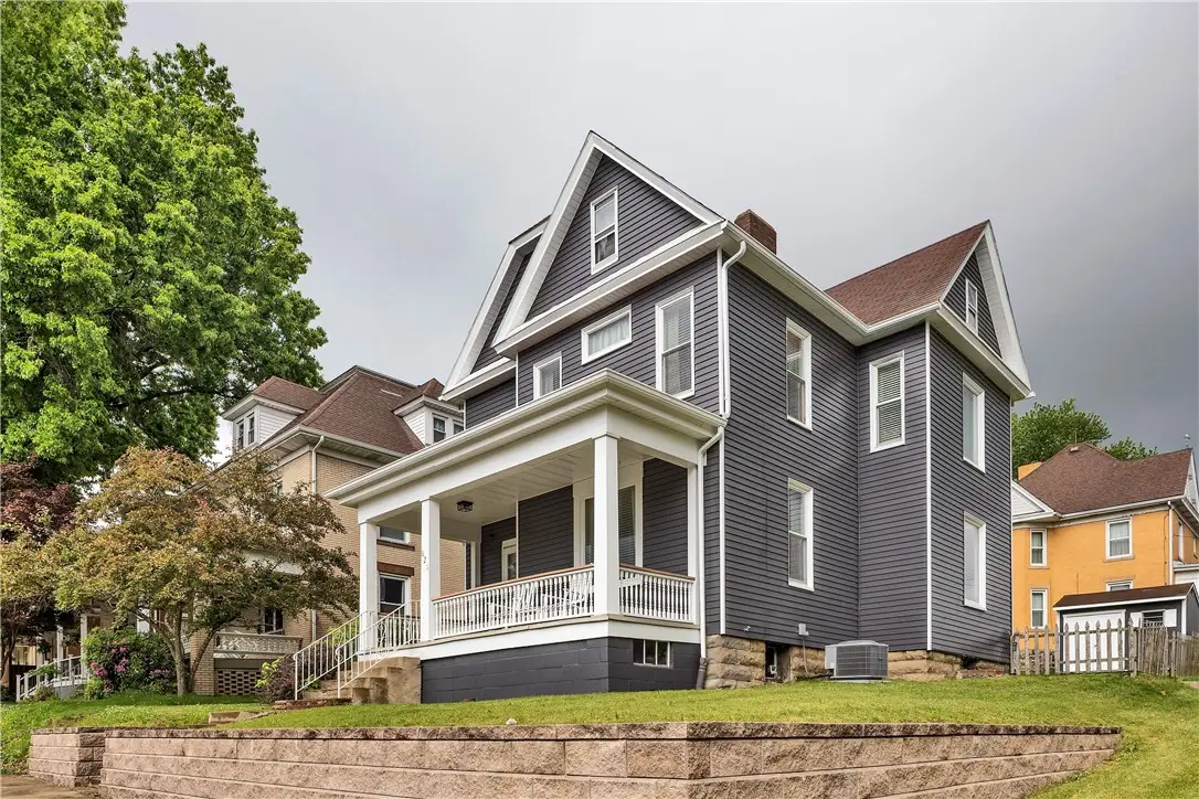 621 Cedar St, Irwin, PA 15642 - #1