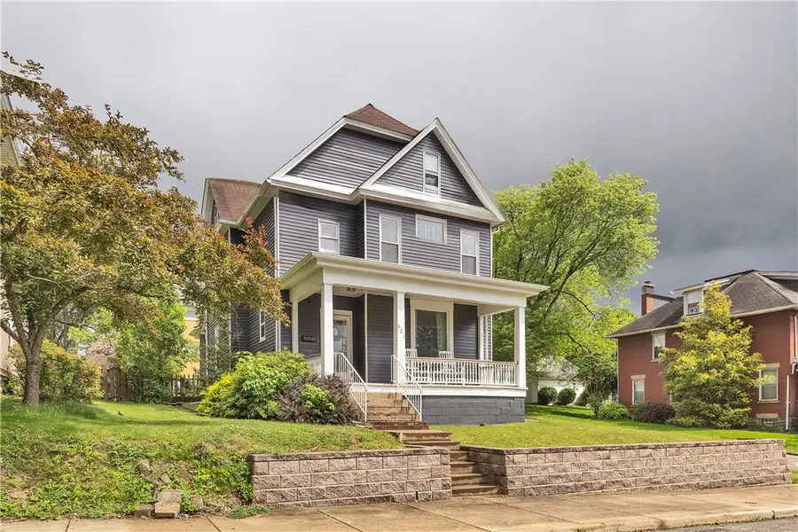 621 Cedar St, Irwin, PA 15642 - #2