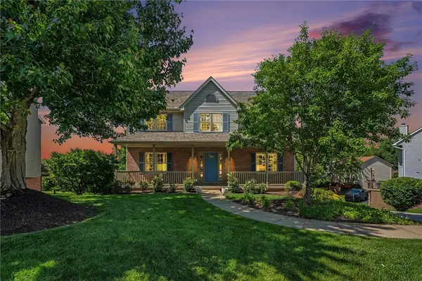 120 Bayberry Ln, Cranberry Twp, PA 16066