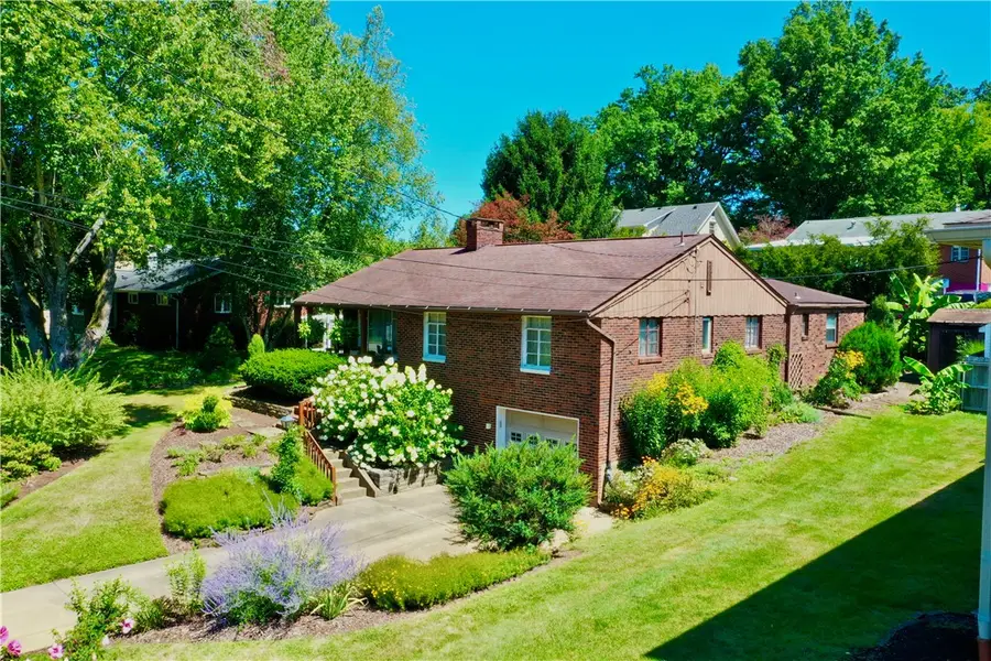 1202 Minnesota Ave, Natrona Heights, PA 15065 - #2