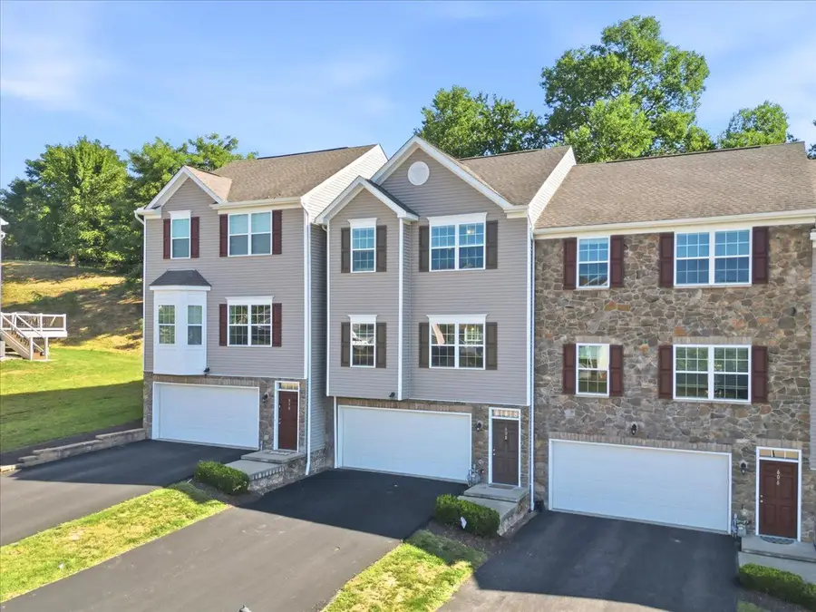 608 Freedom Drive, Carnegie, PA 15106 - #2