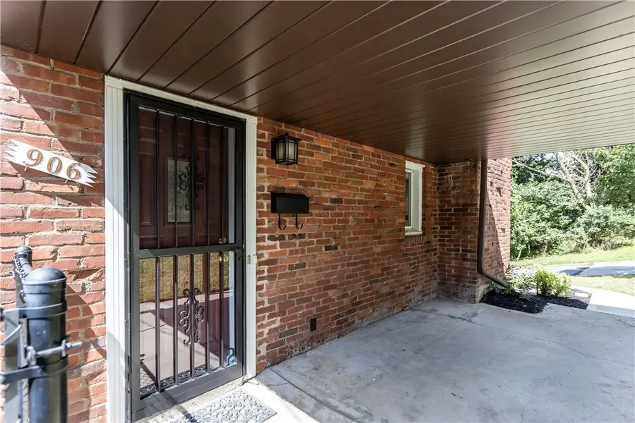 906 Lebanon Ave, Pittsburgh, PA 15234 - #2