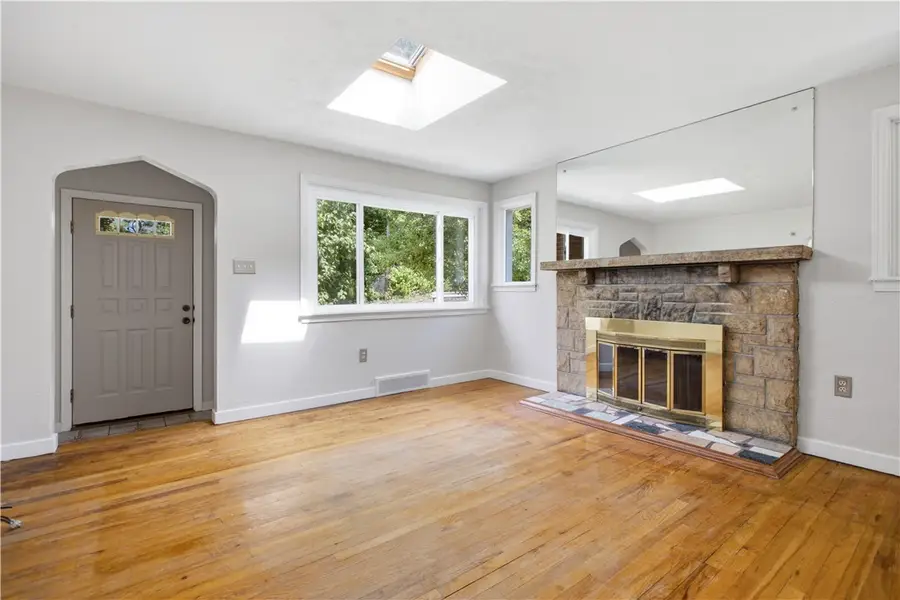 906 Lebanon Ave, Pittsburgh, PA 15234 - #3