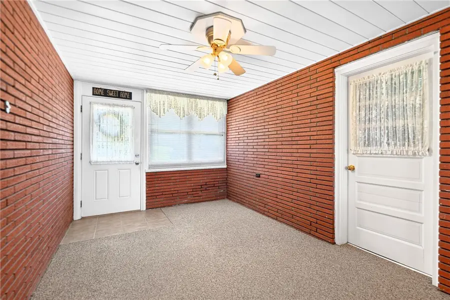 700 Stokes Drive, Elizabeth, PA 15037 - #2
