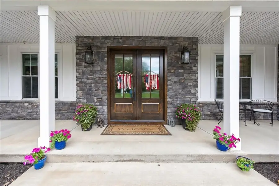 143 Church Hill Rd, Aliquippa, PA 15001 - #2