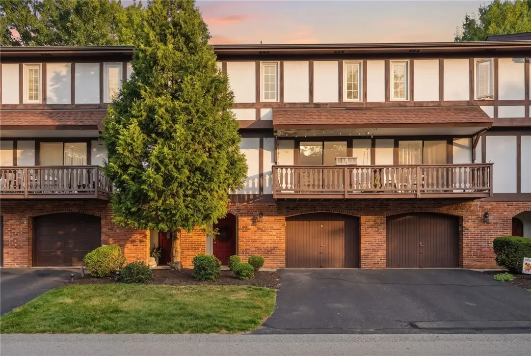 313 Woodbridge Drive, Pittsburgh, PA 15237 - #1