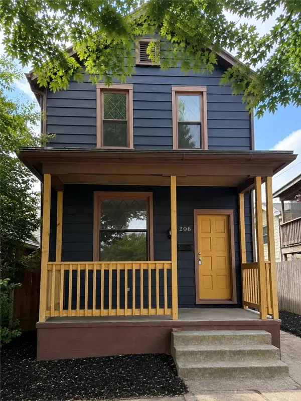 206 3rd Street, Freeport, PA 16229