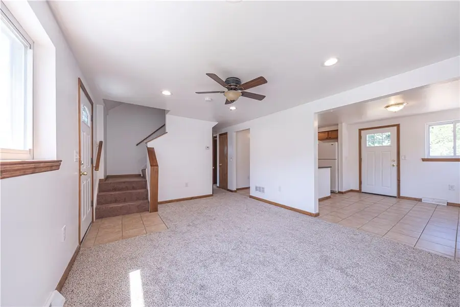 732 Valemont Dr, Verona, PA 15147 - #3