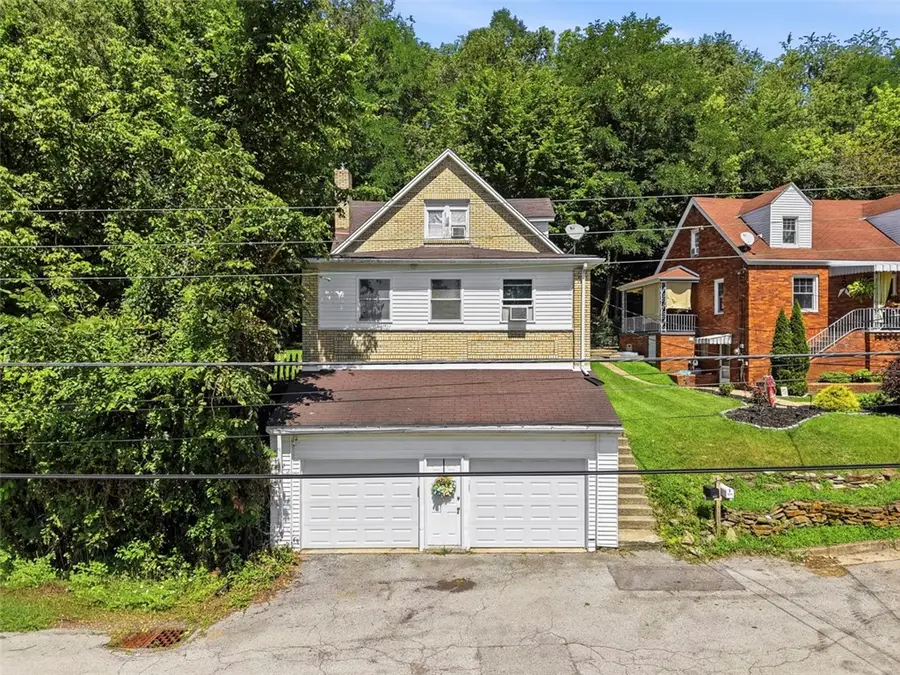 504 Howard St, Ambridge, PA 15003 - #2