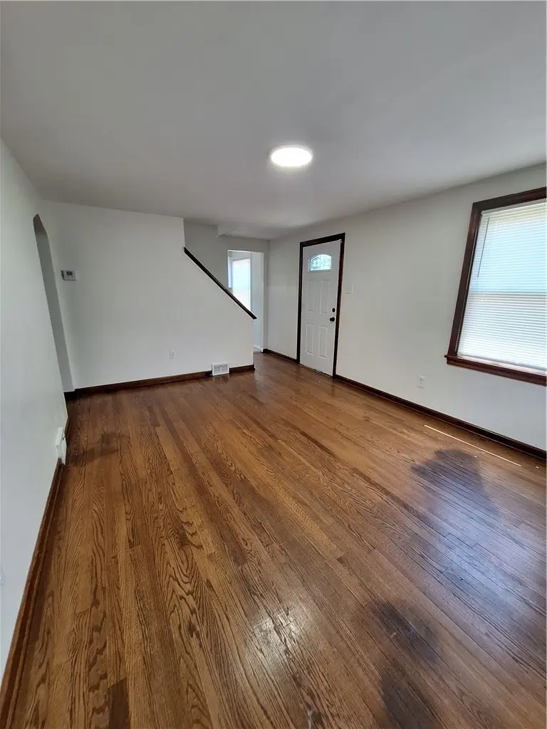 2664 Sunset Dr, West Mifflin, PA 15122 - #2