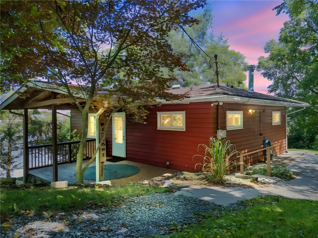 3 Hill St, Bridgeville, PA 15017 - #1