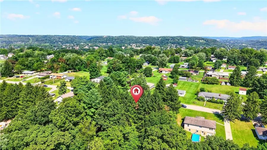 142 Franklin Ave., Monaca, PA 15061 - #2