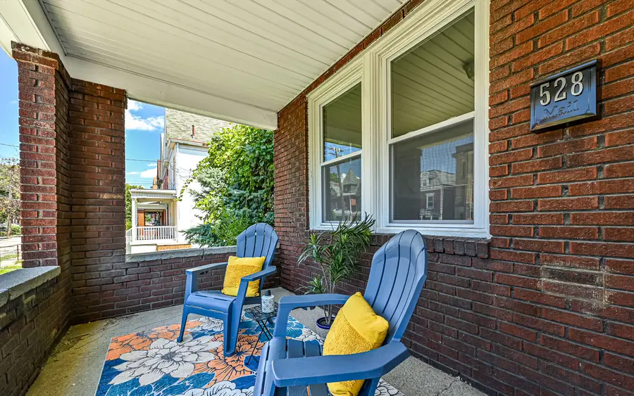 528 N St Clair Street, Pittsburgh, PA 15206 - #2