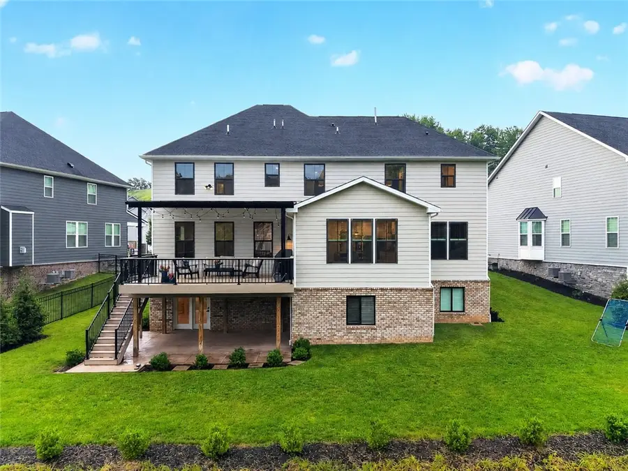 321 Crest Ln, Mars, PA 16046 - #2