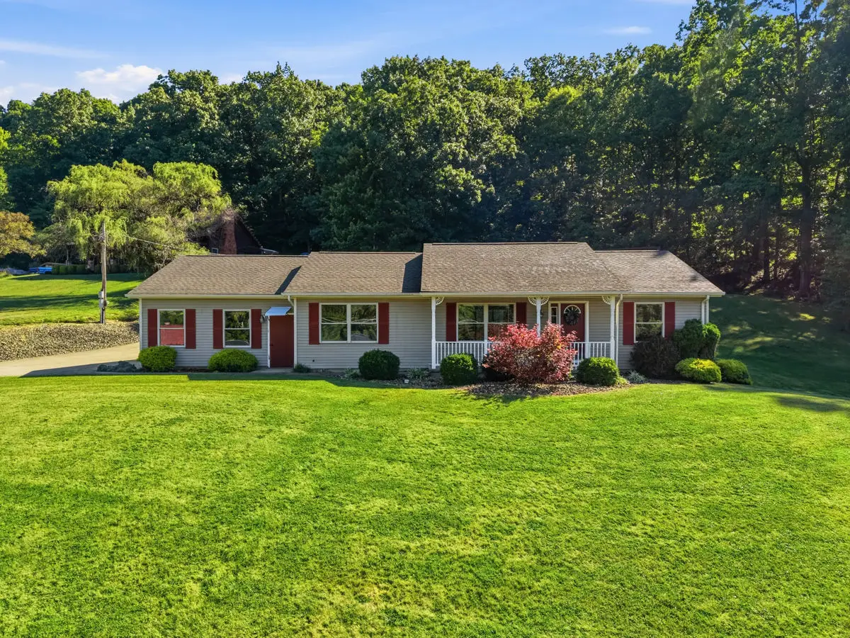 195 Browns Hill Road, Valencia, PA 16059 - #1