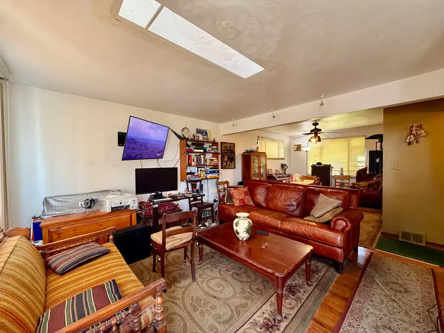 33 Camfield Street, Pittsburgh, PA 15210 - #3