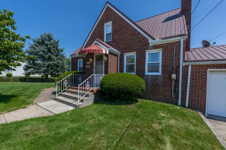 2613 Linden Avenue, Hopewell, PA 15001 - #3