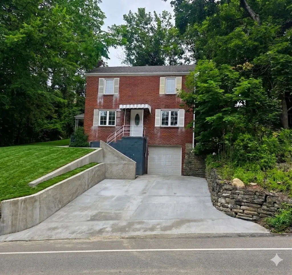 4623 E Willock Rd, Pittsburgh, PA 15227 - #1