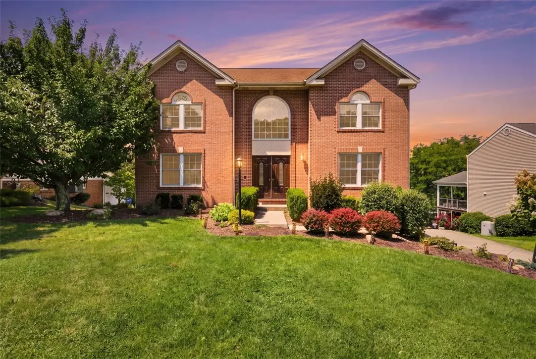 619 Harvester Dr, Oakdale, PA 15071 - #1