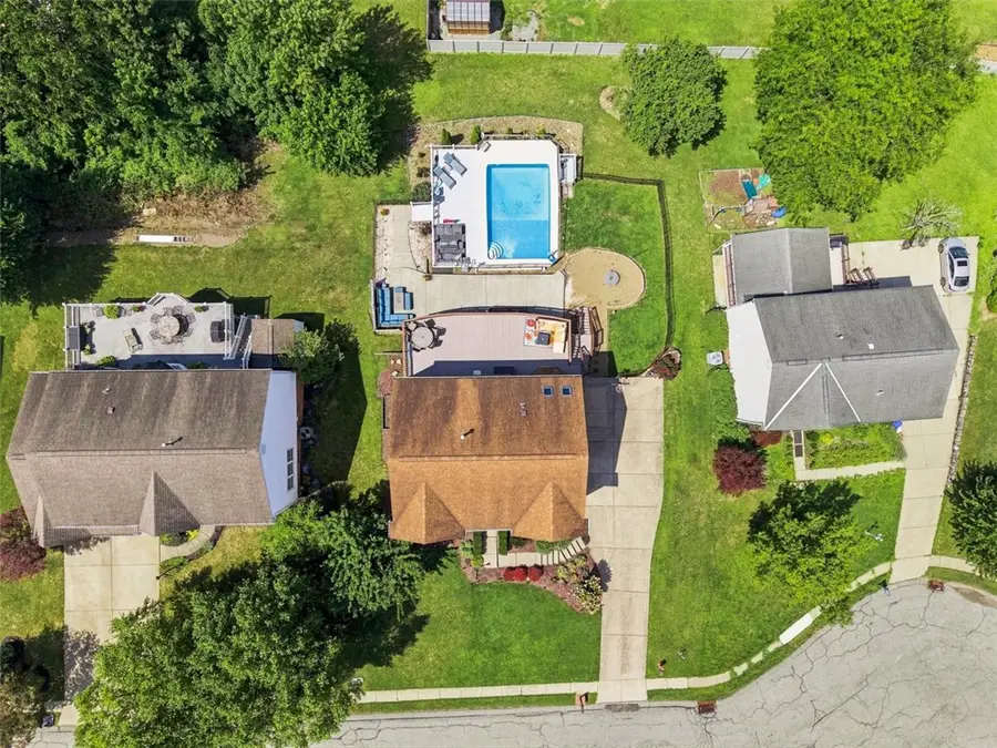 619 Harvester Dr, Oakdale, PA 15071 - #3