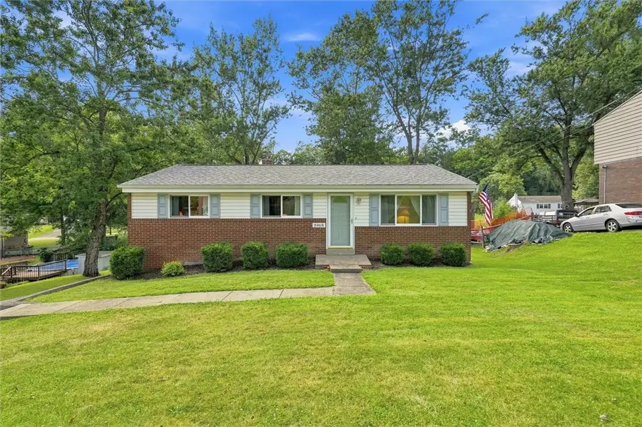 5968 Irishtown Rd, Bethel Park, PA 15102 - #2