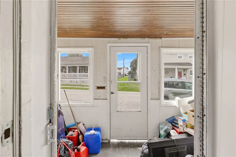 214 W Vine St, Mount Pleasant, PA 15666 - #3