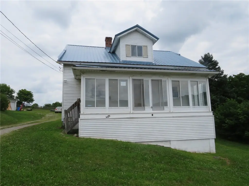 26 Campbell Dr, Avella, PA 15312 - #1