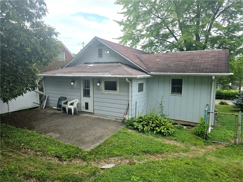 213 Rosecrest Dr, Monroeville, PA 15146 - #1