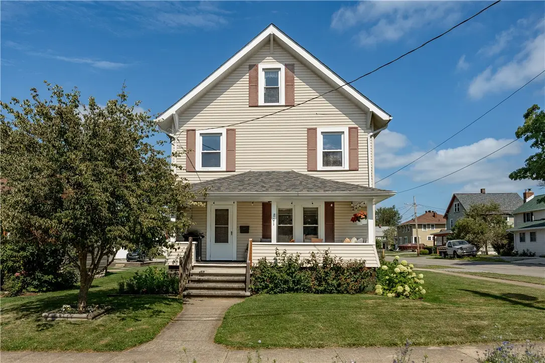 801 Stewart Ave, Grove City, PA 16127 - #1